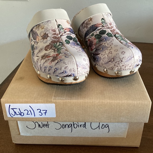 🎈FINAL PRICE🎈Johnny Was Sweet Songbird Clog 🆕 - Picture 5 of 7